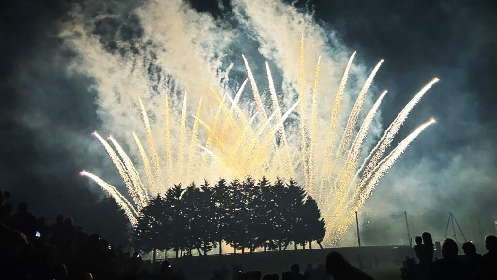 札幌から、ニセコの夏祭りへ。 羊蹄山と花火を楽しんだ「七夕の夕べ」